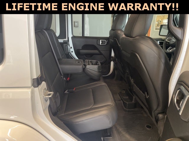 2024 Jeep Wrangler 4-Door Sahara 4x4