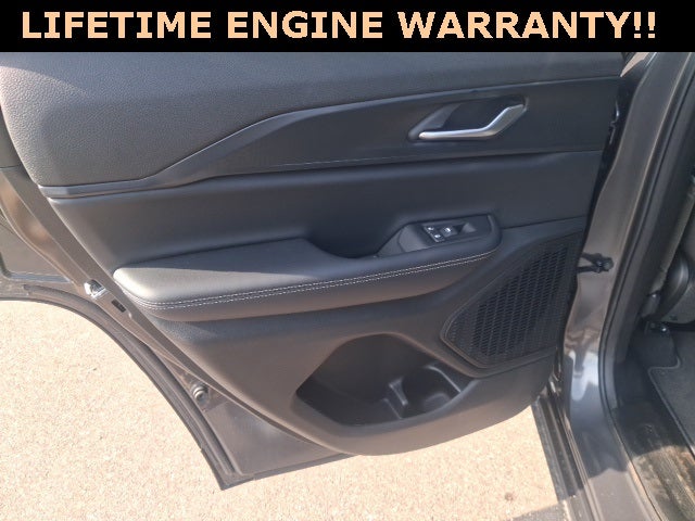 2025 Jeep Grand Cherokee GRAND CHEROKEE LAREDO X 4X4