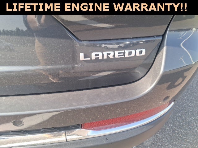 2025 Jeep Grand Cherokee GRAND CHEROKEE LAREDO X 4X4