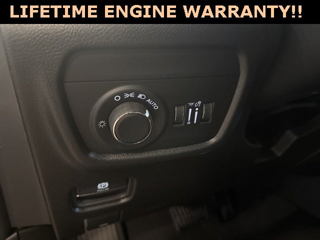 2025 Jeep Grand Cherokee GRAND CHEROKEE ALTITUDE 4X4