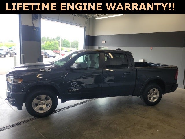 2025 RAM Ram 1500 RAM 1500 BIG HORN CREW CAB 4X4 5'7' BOX