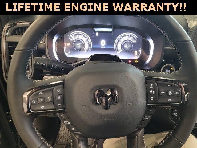 2025 RAM Ram 1500 RAM 1500 LIMITED CREW CAB 4X4 5'7' BOX