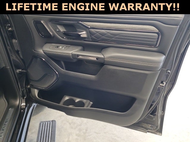 2025 RAM Ram 1500 RAM 1500 LIMITED CREW CAB 4X4 5'7' BOX