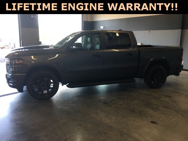 2025 RAM Ram 1500 RAM 1500 LARAMIE CREW CAB 4X4 5'7' BOX