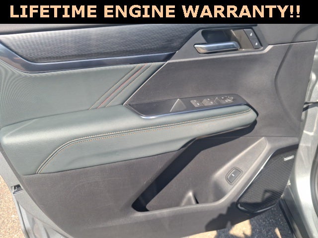 2024 GMC Acadia AWD AT4