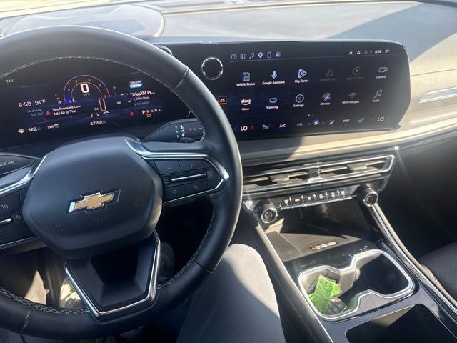 2025 Chevrolet Traverse LT 2LT