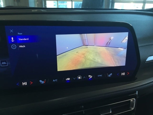 2025 Chevrolet Traverse AWD LT