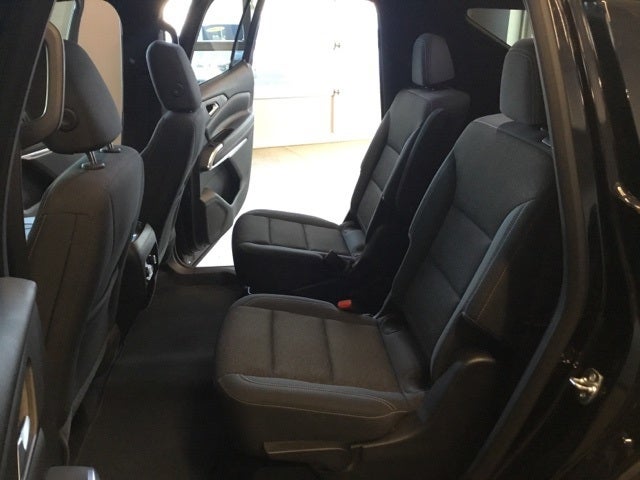 2025 Chevrolet Traverse AWD LT