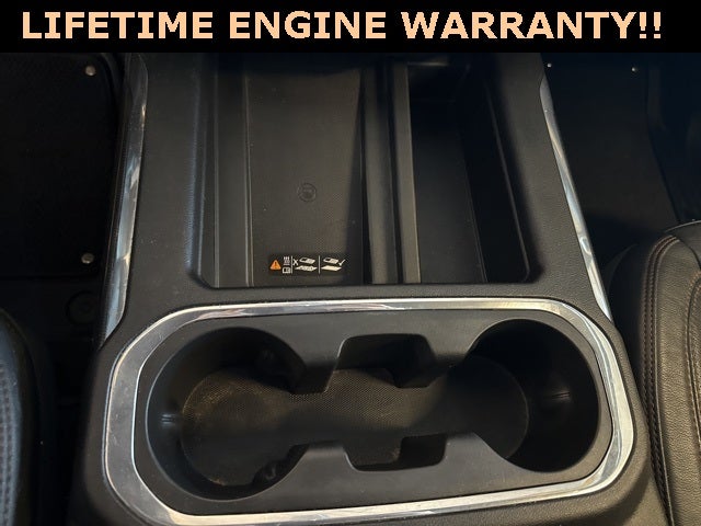 2022 GMC Sierra 1500 Limited 4WD Crew Cab Short Box AT4