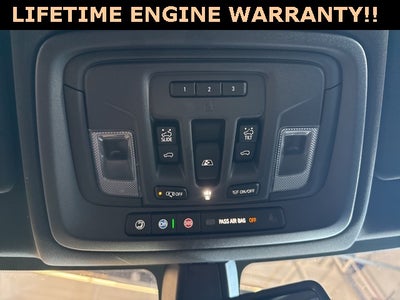 2022 GMC Sierra 1500 Limited 4WD Crew Cab Short Box AT4