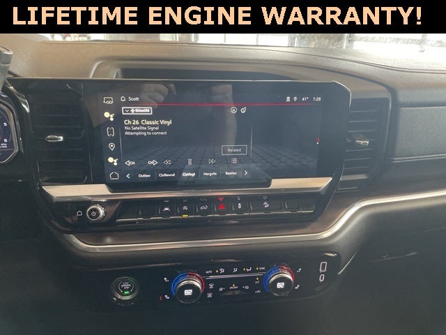 2022 GMC Sierra 1500 4WD Crew Cab Short Box SLT