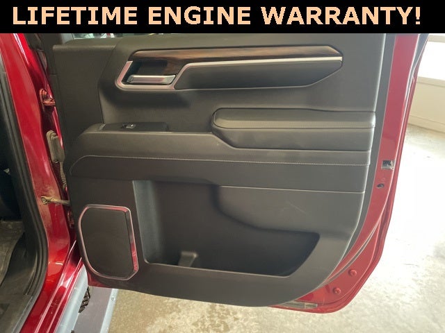 2022 GMC Sierra 1500 4WD Crew Cab Short Box SLT