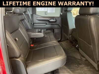 2022 GMC Sierra 1500 4WD Crew Cab Short Box SLT