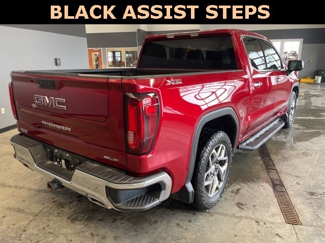 2022 GMC Sierra 1500 4WD Crew Cab Short Box SLT
