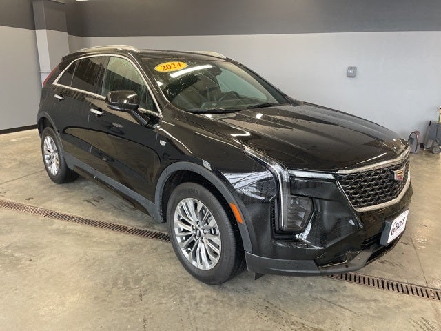 2024 Cadillac XT4 AWD Premium Luxury