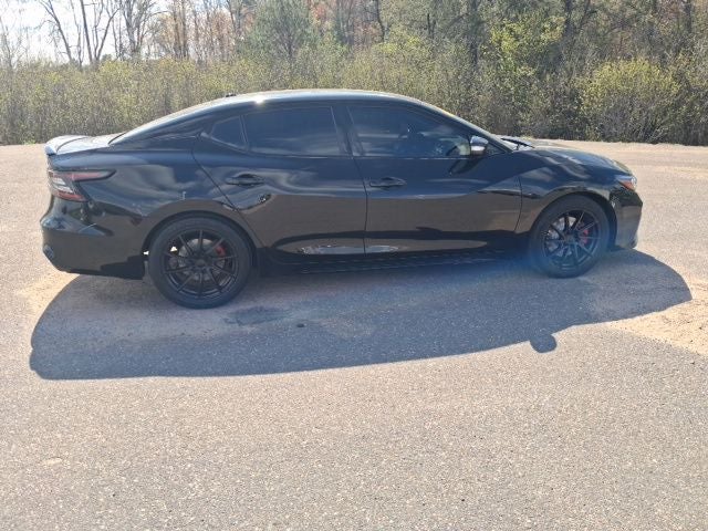 2021 Nissan Maxima SV