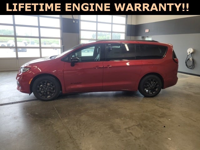 2025 Chrysler Pacifica PACIFICA SELECT