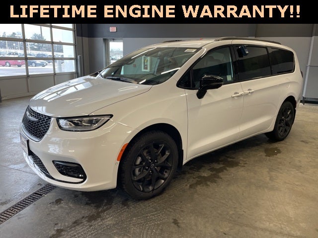 2026 Chrysler Pacifica PACIFICA SELECT AWD