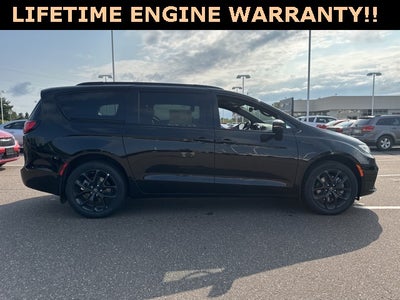 2026 Chrysler Pacifica PACIFICA LIMITED AWD