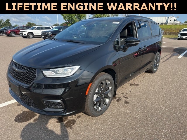2026 Chrysler Pacifica PACIFICA LIMITED AWD