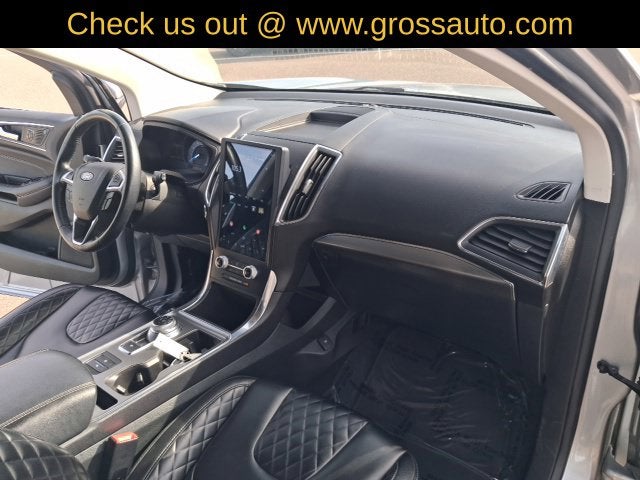 2023 Ford Edge Titanium