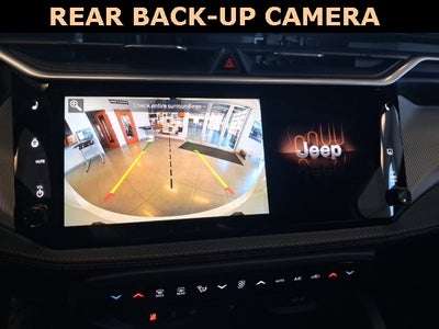 2026 Jeep Cherokee Laredo