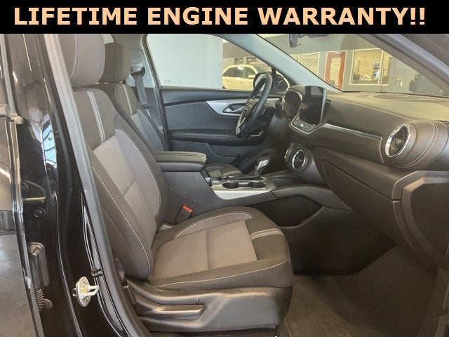 2025 Chevrolet Blazer AWD 2LT