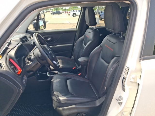 2023 Jeep Renegade Trailhawk
