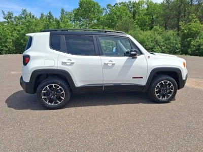 2023 Jeep Renegade Trailhawk