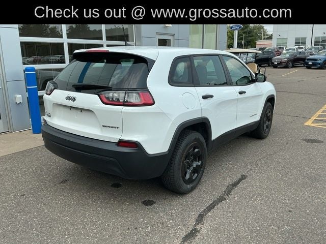 2022 Jeep Cherokee Sport