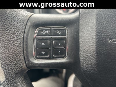 2017 RAM 1500 Express Crew Cab 4x4 5'7' Box