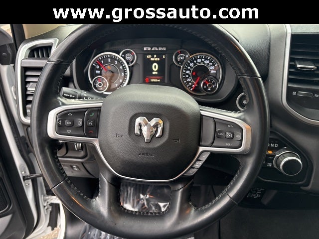 2020 RAM 1500 Big Horn Crew Cab 4x4 5'7' Box