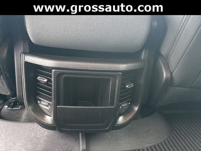 2020 RAM 1500 Big Horn Crew Cab 4x4 5'7' Box