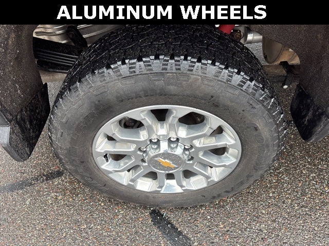 2025 Chevrolet Silverado 2500HD 4WD Crew Cab Standard Bed LTZ