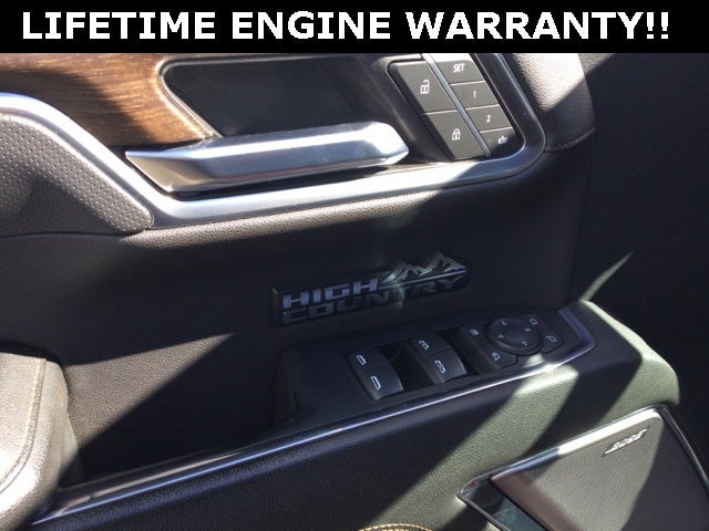 2023 Chevrolet Silverado 1500 4WD Crew Cab Short Bed High Country