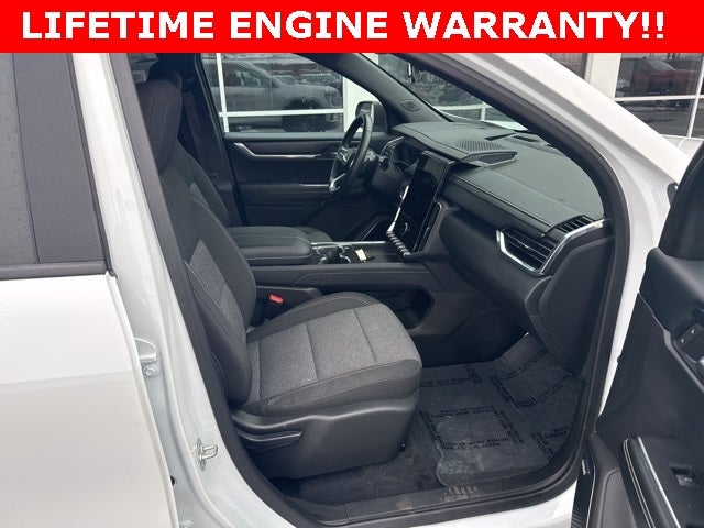 2025 GMC Acadia AWD Elevation