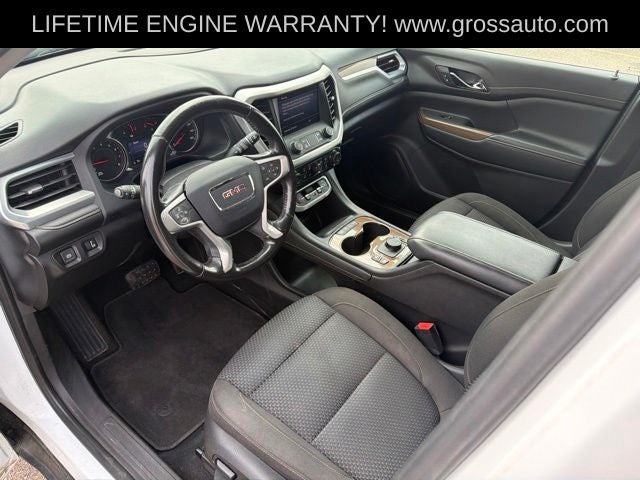 2020 GMC Acadia SLE