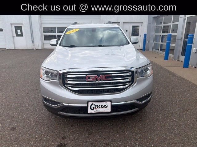 2017 GMC Acadia SLE-2
