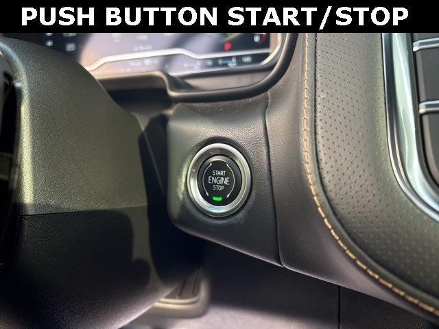 2023 GMC Yukon 4WD AT4