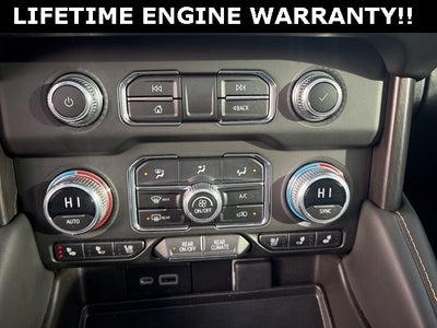 2023 GMC Yukon 4WD AT4