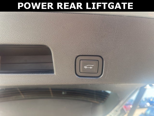 2025 Chevrolet Traverse AWD LT