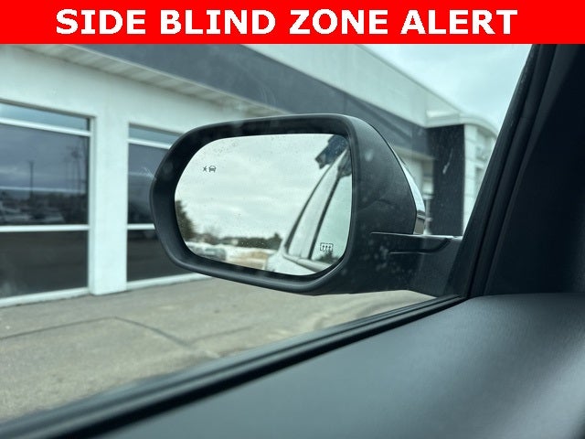 2025 Chevrolet Traverse LT 2LT