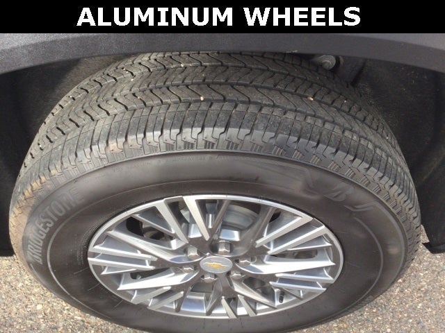 2025 Chevrolet Traverse AWD LT