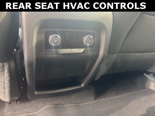 2025 Chevrolet Traverse AWD LT