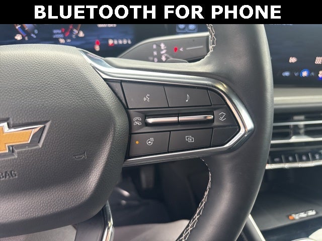 2025 Chevrolet Traverse AWD LT