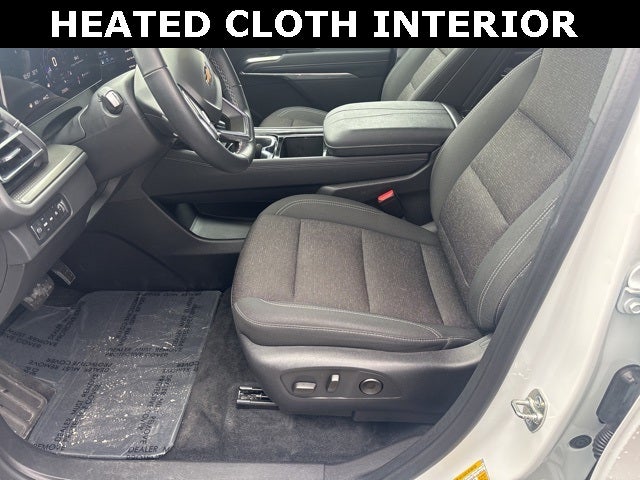 2025 Chevrolet Traverse AWD LT