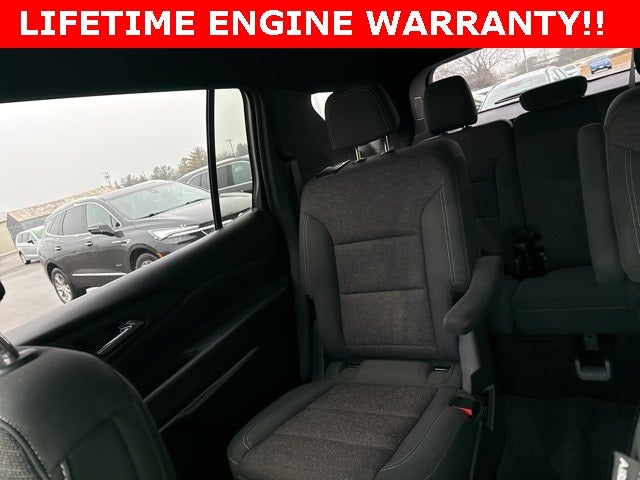 2025 Chevrolet Traverse LT 2LT