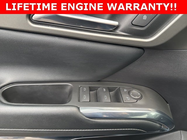 2025 Chevrolet Traverse LT 2LT