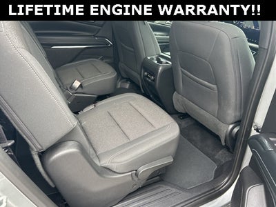 2025 Chevrolet Traverse AWD LT