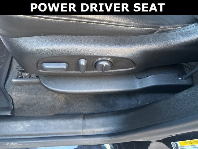 2022 Chevrolet Traverse AWD LT Leather